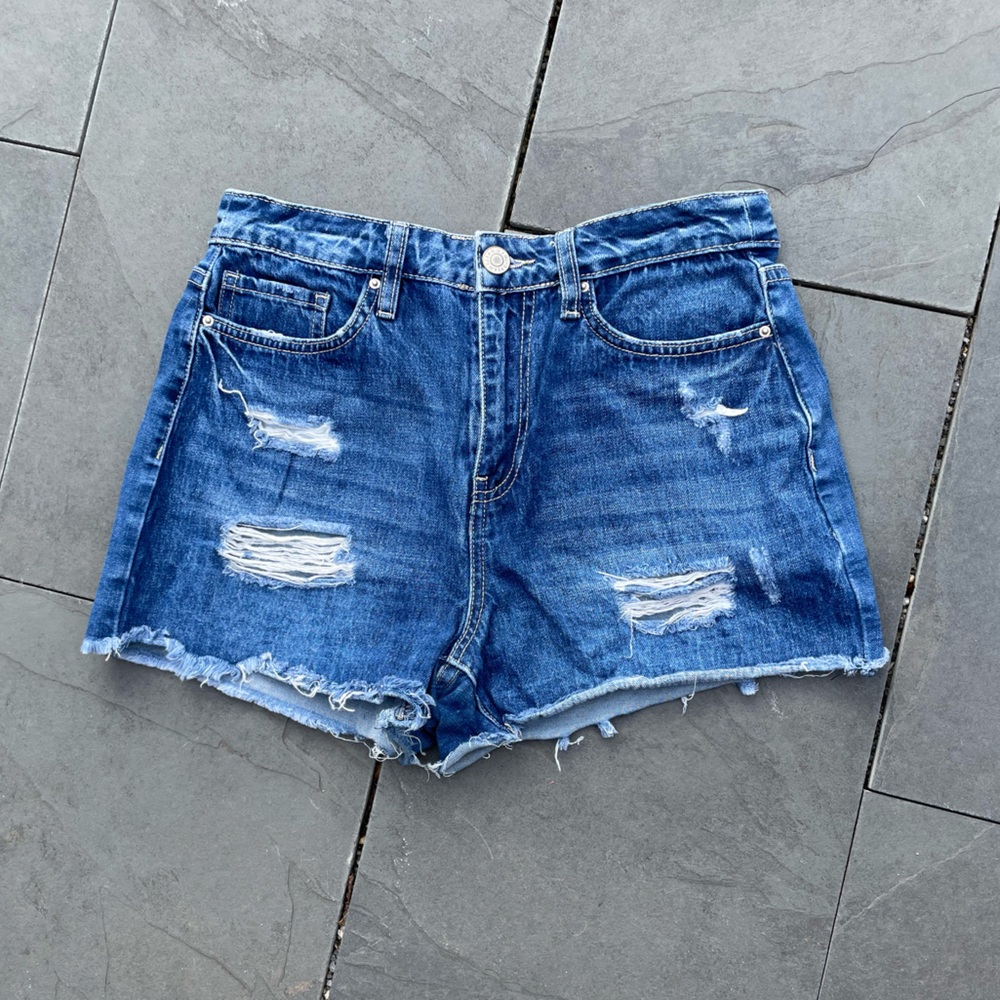YMI High Rise Dream Fit Distressed Denim Shorts Sz‎ 9/29 Waist